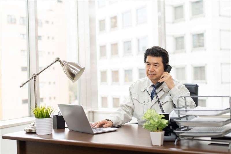 法人への営業職募集中