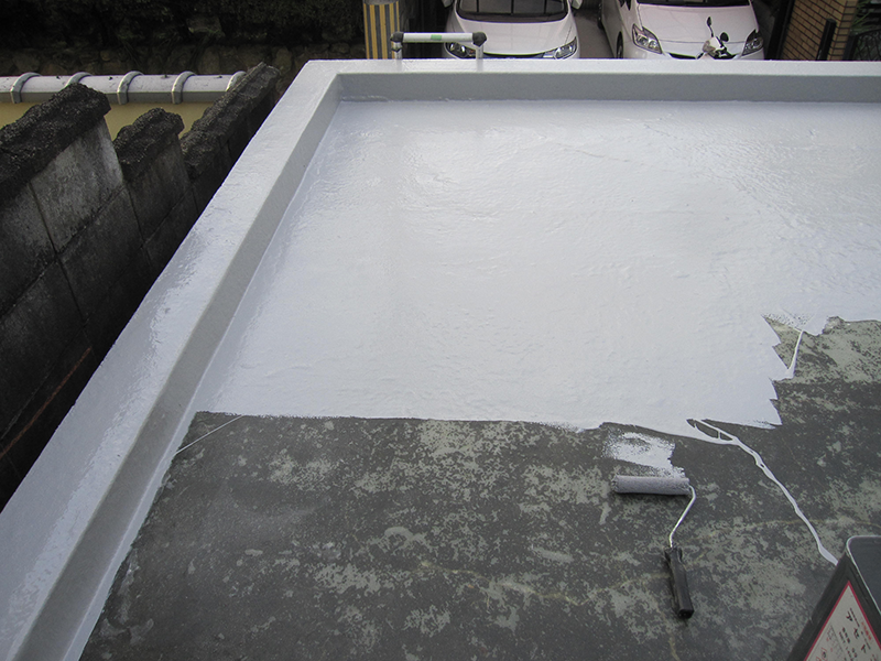 車庫の屋上をFRPで防水改修　↑画像をクリック↑